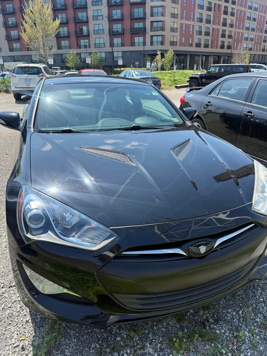 2015 Hyundai Genesis Coupe - Image 2 of 4