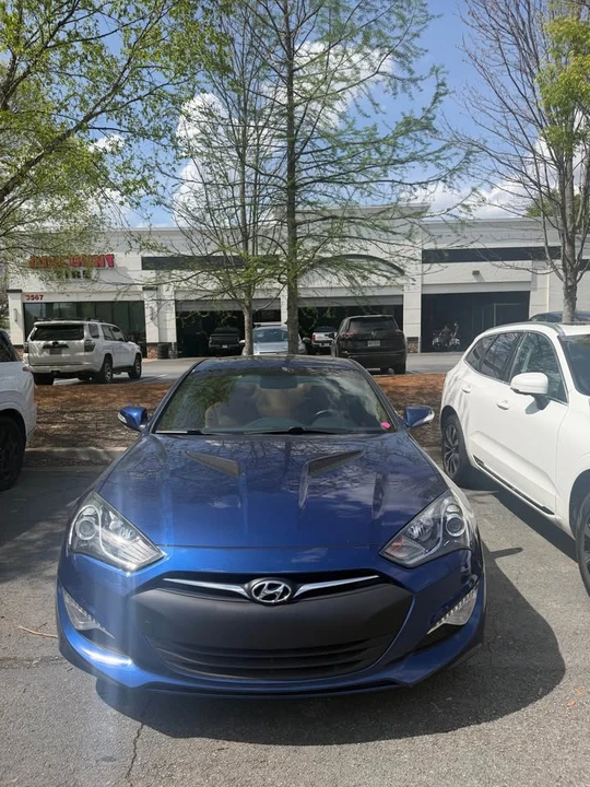 2015 Hyundai Genesis Coupe - Image 2 of 10