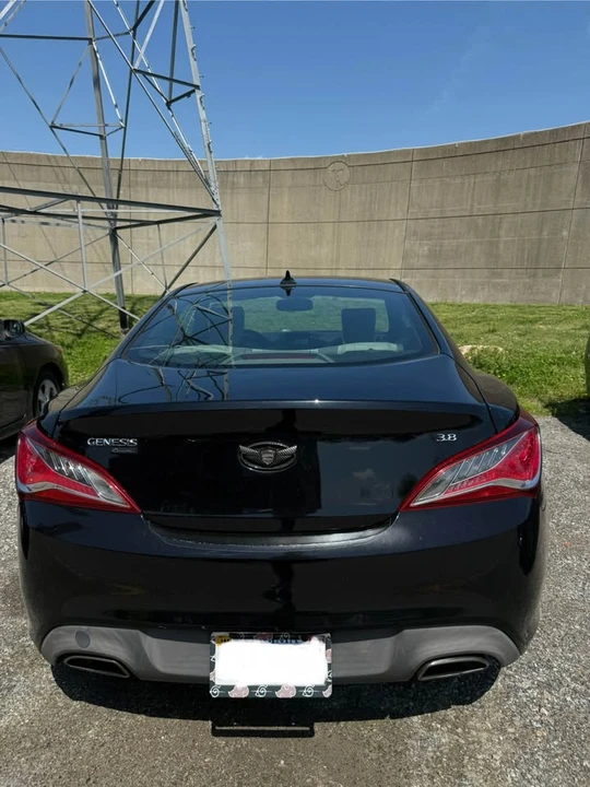 2015 Hyundai Genesis Coupe - Image 4 of 4