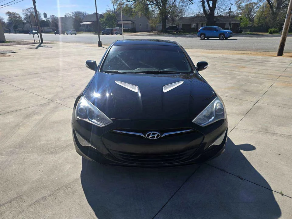 2015 Hyundai Genesis Coupe - Image 20 of 20