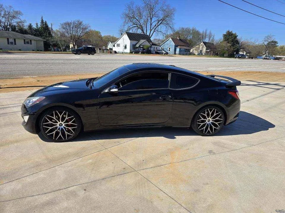 2015 Hyundai Genesis Coupe - Image 13 of 20