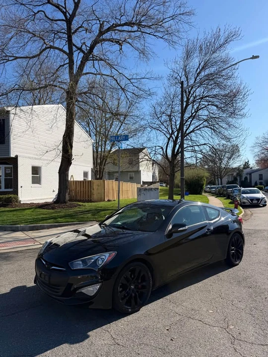 2015 Hyundai Genesis Coupe - Image 3 of 18