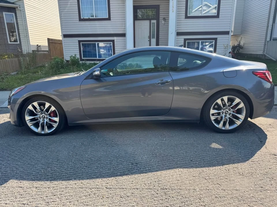 2015 Hyundai Genesis Coupe - Image 5 of 17