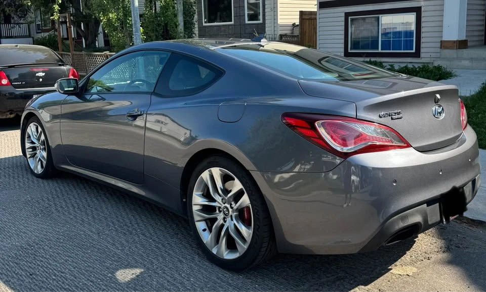 2015 Hyundai Genesis Coupe - Image 7 of 17