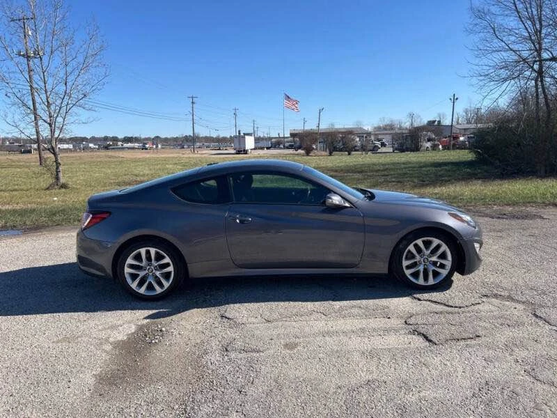 2015 Hyundai Genesis Coupe - Image 3 of 20