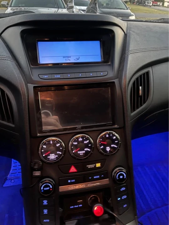 2015 Hyundai Genesis Coupe - Image 3 of 10