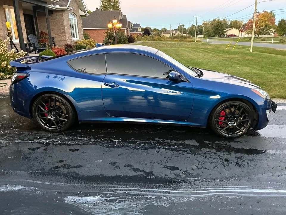 2015 Hyundai Genesis Coupe - Image 9 of 10
