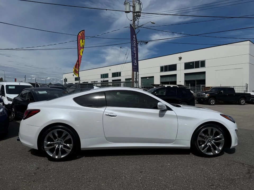 2015 Hyundai Genesis Coupe - Image 4 of 19