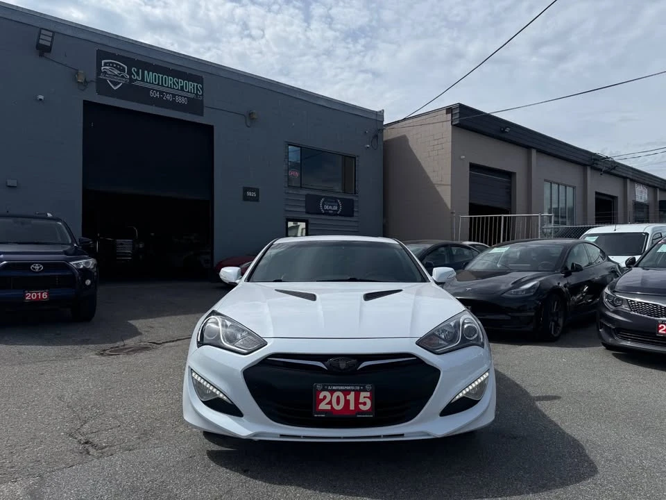 2015 Hyundai Genesis Coupe - Image 3 of 20