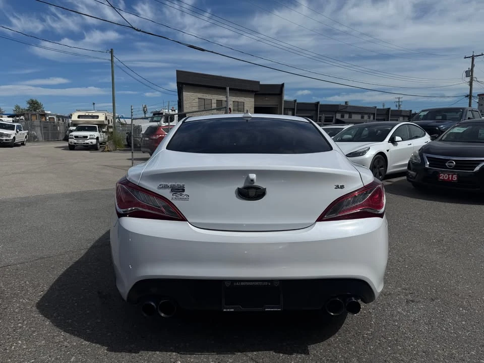 2015 Hyundai Genesis Coupe - Image 6 of 20