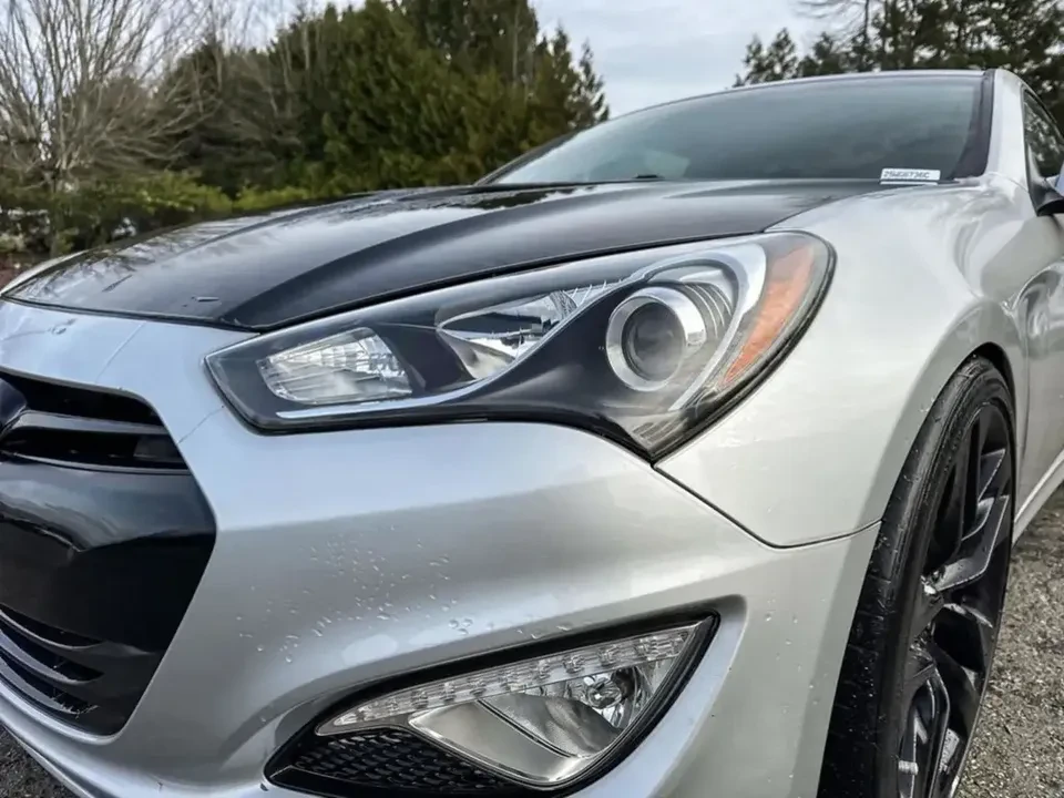 2015 Hyundai Genesis Coupe - Image 8 of 20