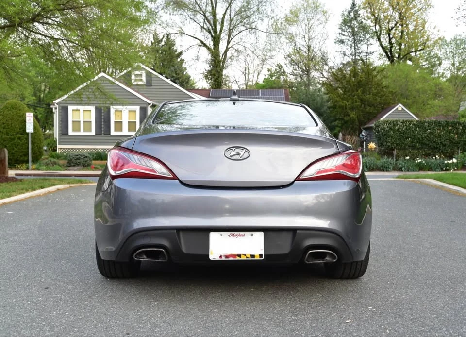 2015 Hyundai Genesis Coupe - Image 4 of 15
