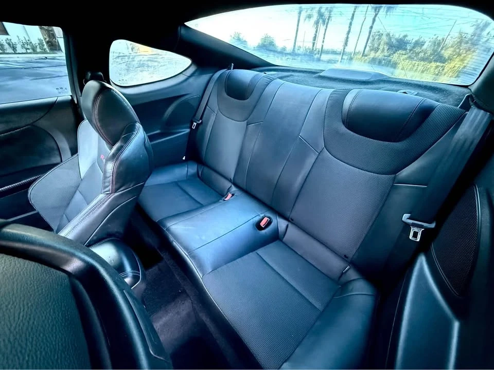 2015 Hyundai Genesis Coupe - Image 7 of 11