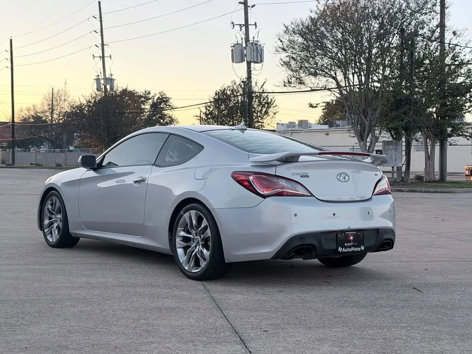 2015 Hyundai Genesis Coupe - Image 7 of 20
