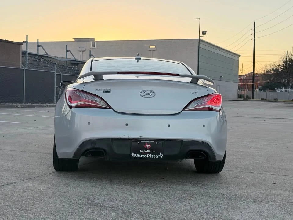 2015 Hyundai Genesis Coupe - Image 8 of 20