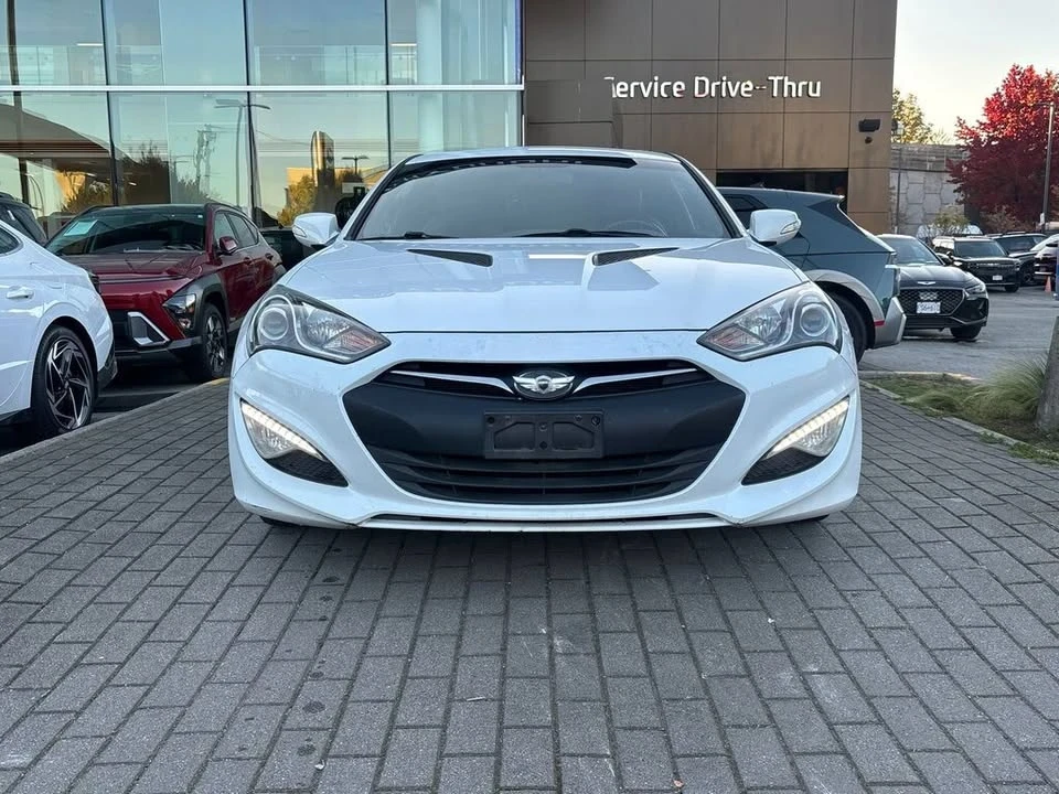 2015 Hyundai Genesis Coupe - Image 7 of 8