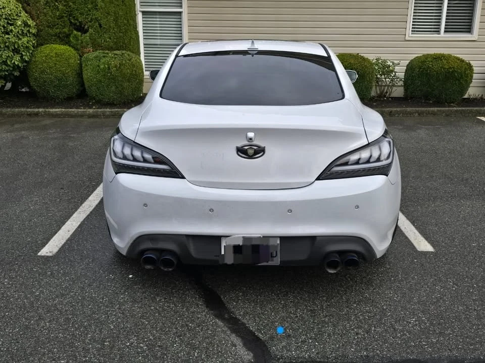 2015 Hyundai Genesis - Image 3 of 9