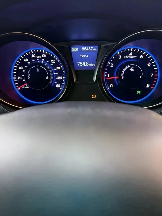 2015 Hyundai Genesis Coupe - Image 12 of 19