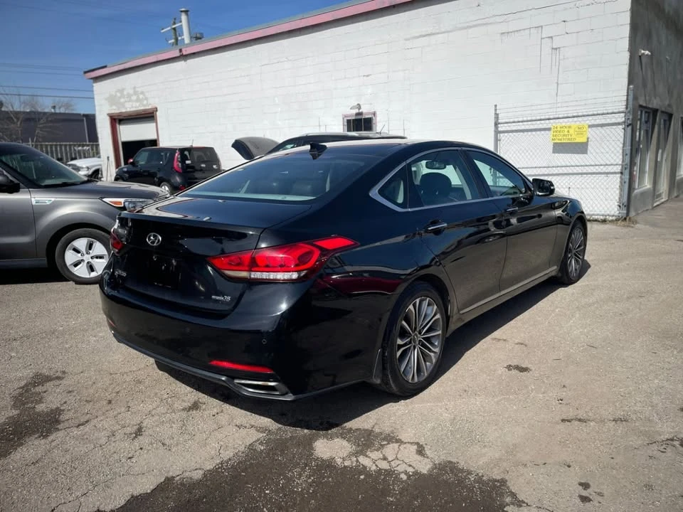 2015 Hyundai Genesis - Image 4 of 20