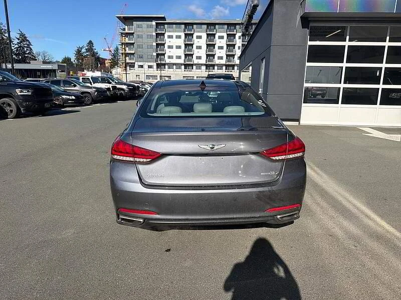 2015 Hyundai Genesis - Image 5 of 5