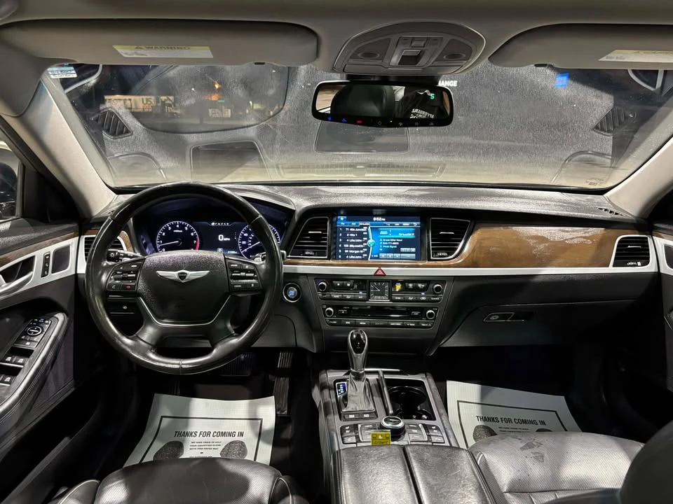 2015 Hyundai Genesis - Image 10 of 15