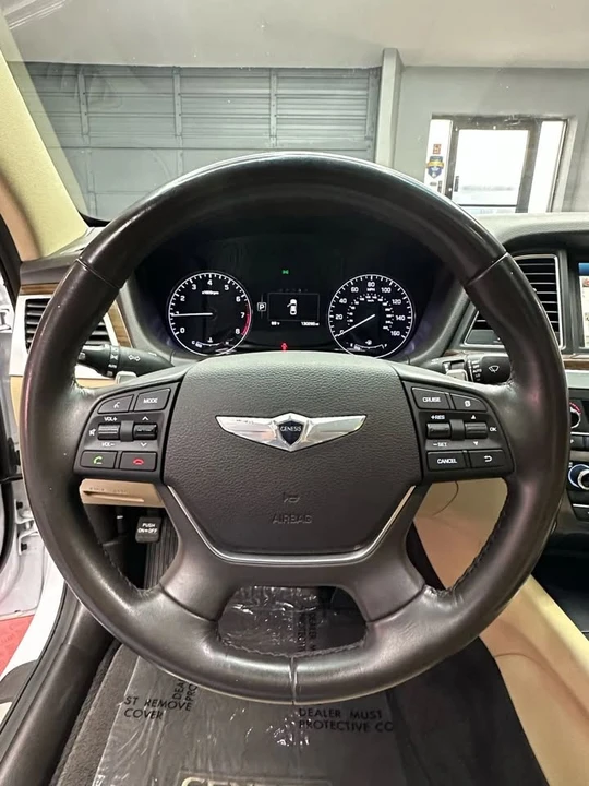 2015 Hyundai Genesis - Image 8 of 20