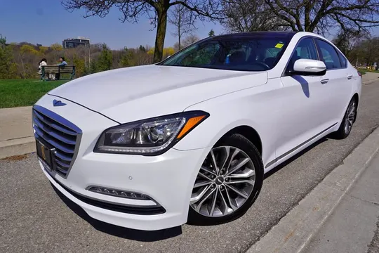 2015 Hyundai Genesis Luxury 3.8