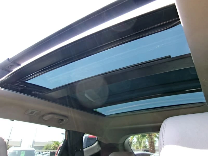 2015 Hyundai Santa Fe - Image 20 of 20