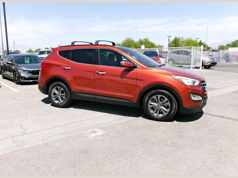 2015 Hyundai Santa Fe - Image 4 of 20