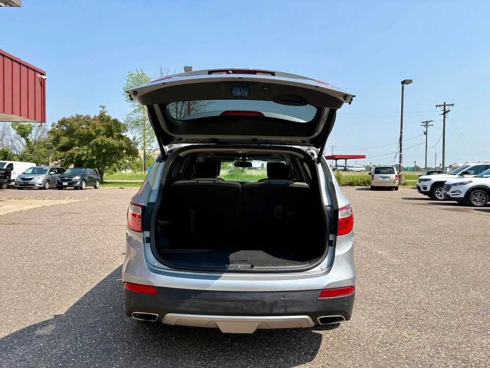 2015 Hyundai Santa Fe - Image 12 of 20