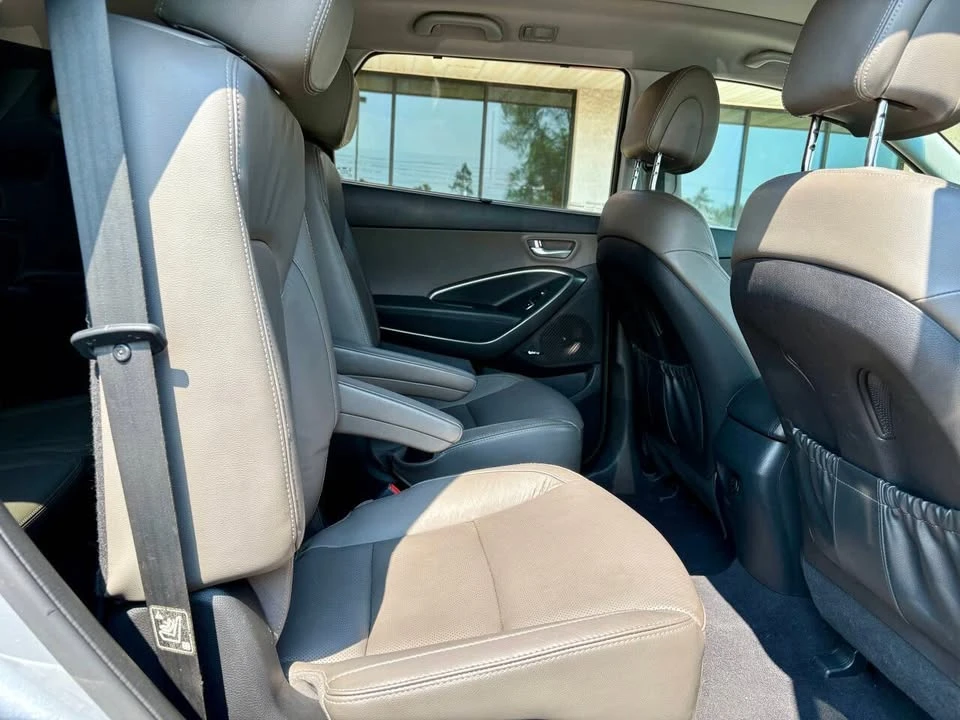2015 Hyundai Santa Fe - Image 13 of 20