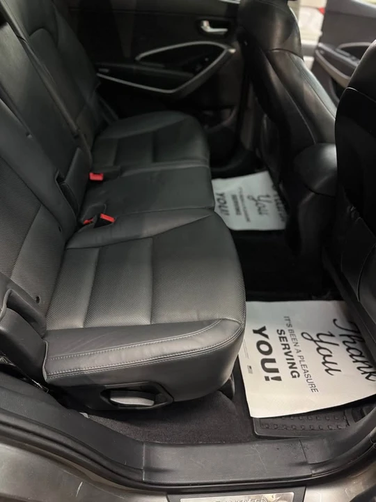 2015 Hyundai Santa Fe - Image 8 of 10