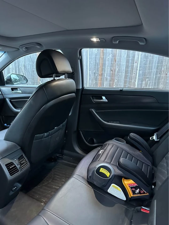 2015 Hyundai Sonata - Image 10 of 10