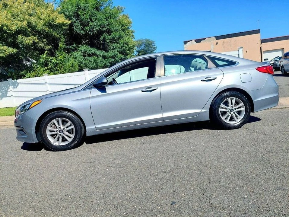 2015 Hyundai Sonata - Image 3 of 12