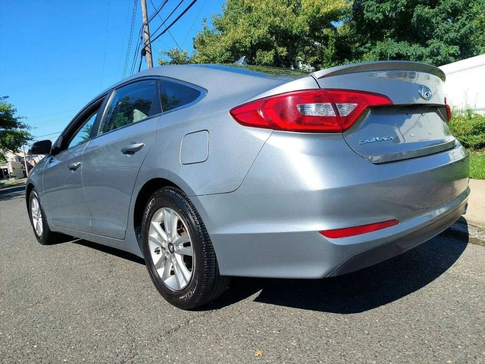 2015 Hyundai Sonata - Image 5 of 12