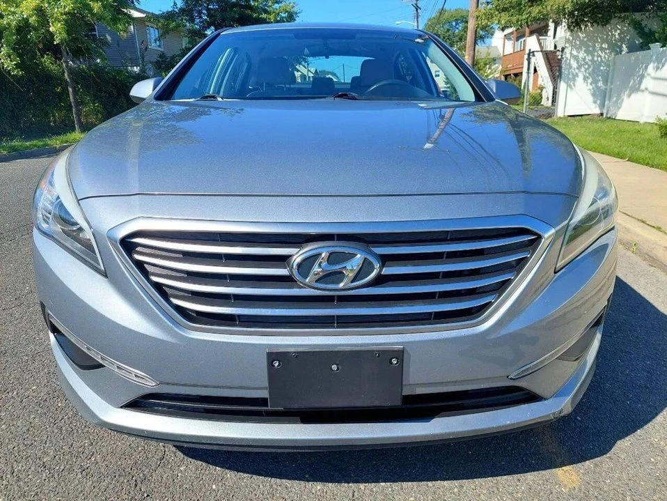 2015 Hyundai Sonata - Image 9 of 12