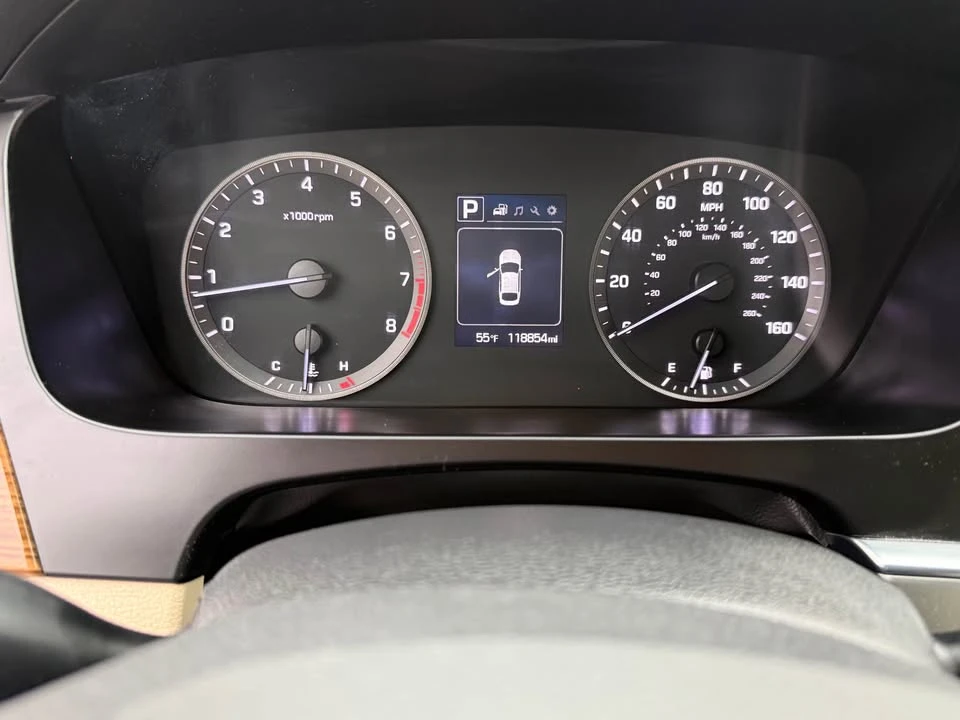 2015 Hyundai Sonata - Image 6 of 6