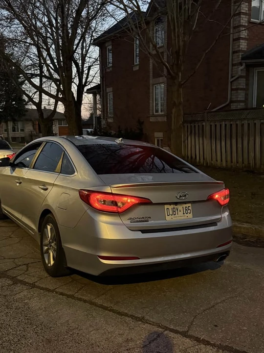 2015 Hyundai Sonata - Image 4 of 8