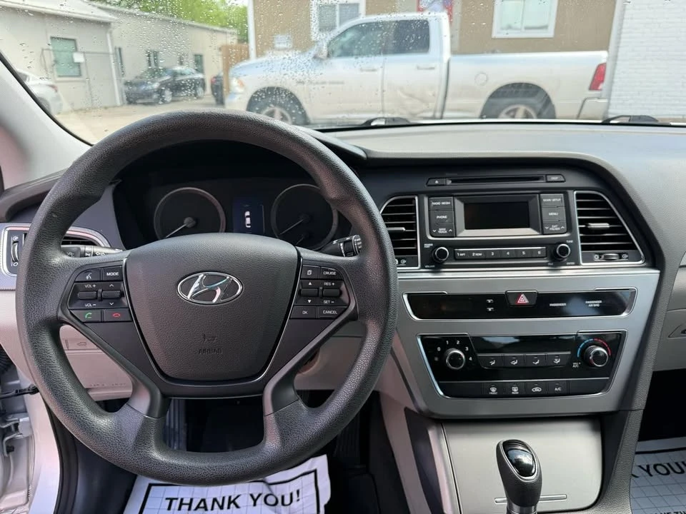 2015 Hyundai Sonata - Image 9 of 20