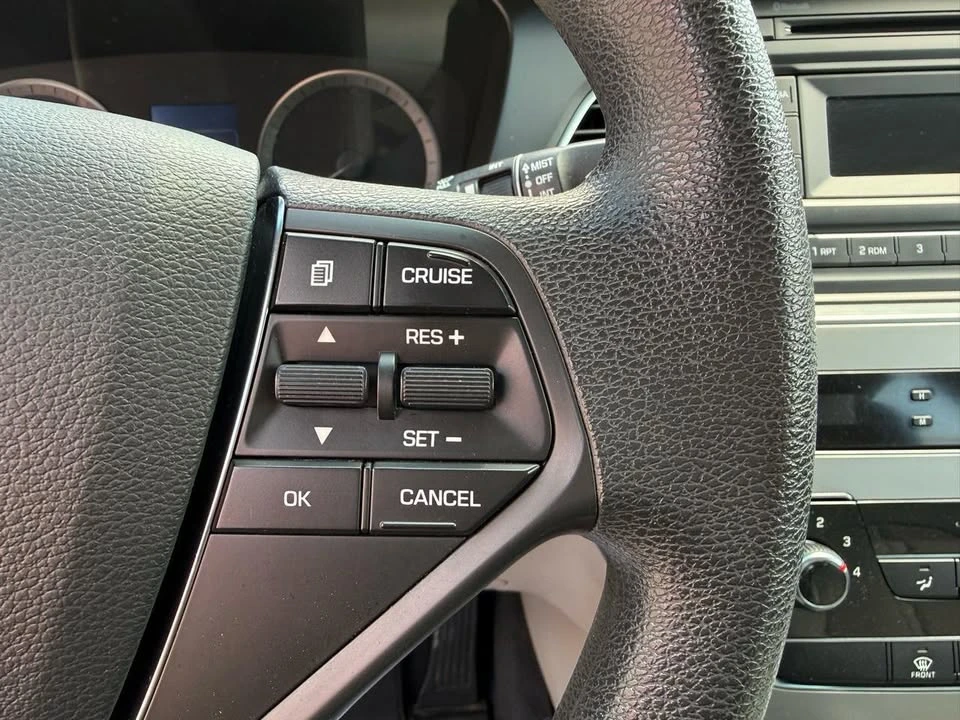 2015 Hyundai Sonata - Image 11 of 20