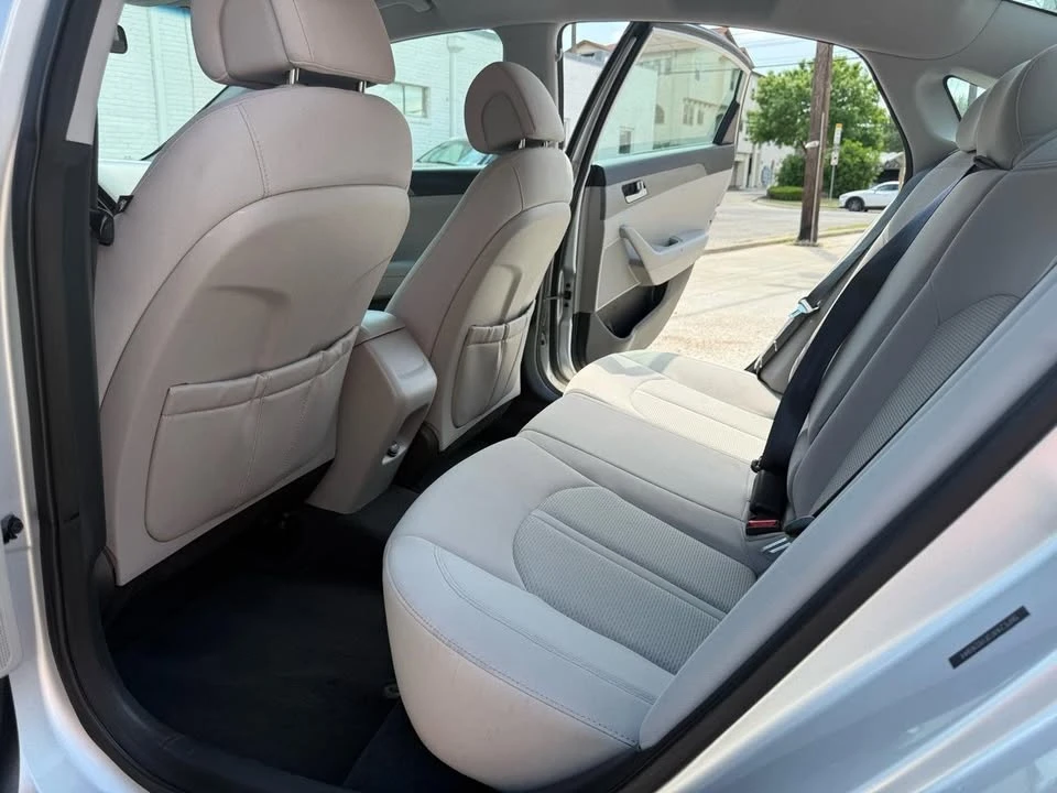 2015 Hyundai Sonata - Image 15 of 20
