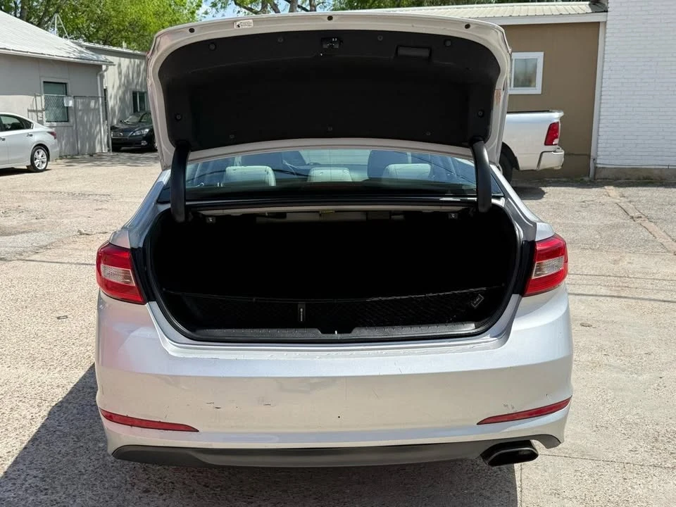 2015 Hyundai Sonata - Image 18 of 20
