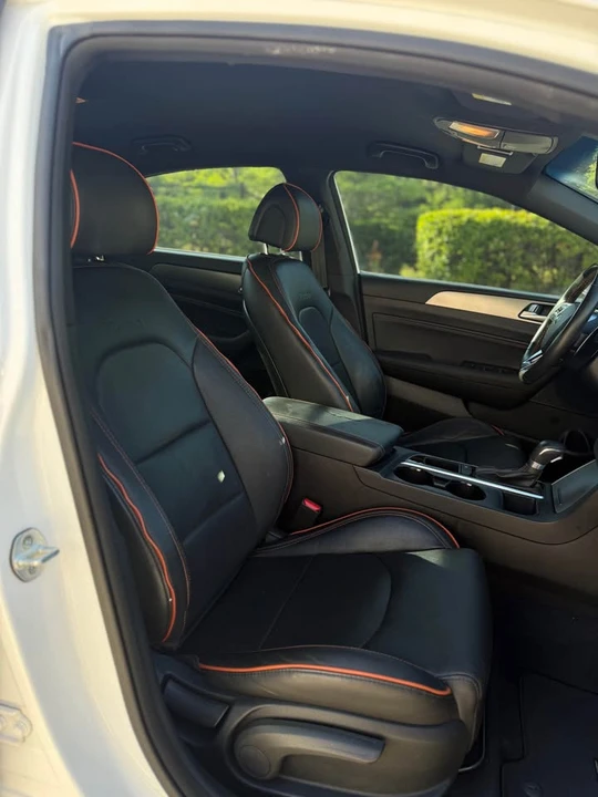 2015 Hyundai Sonata - Image 16 of 18