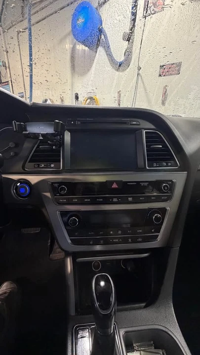 2015 Hyundai Sonata - Image 9 of 17