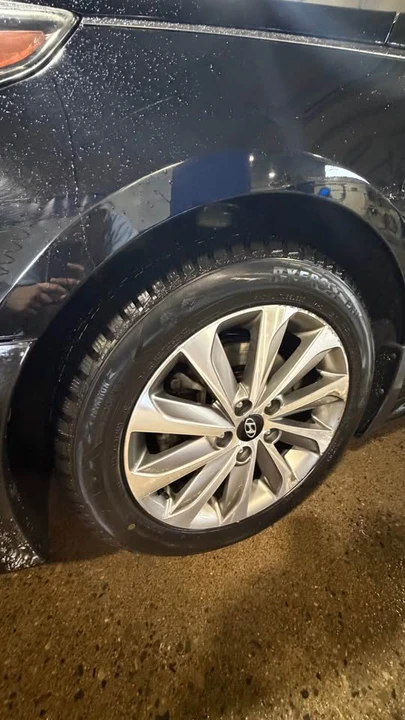 2015 Hyundai Sonata - Image 3 of 17
