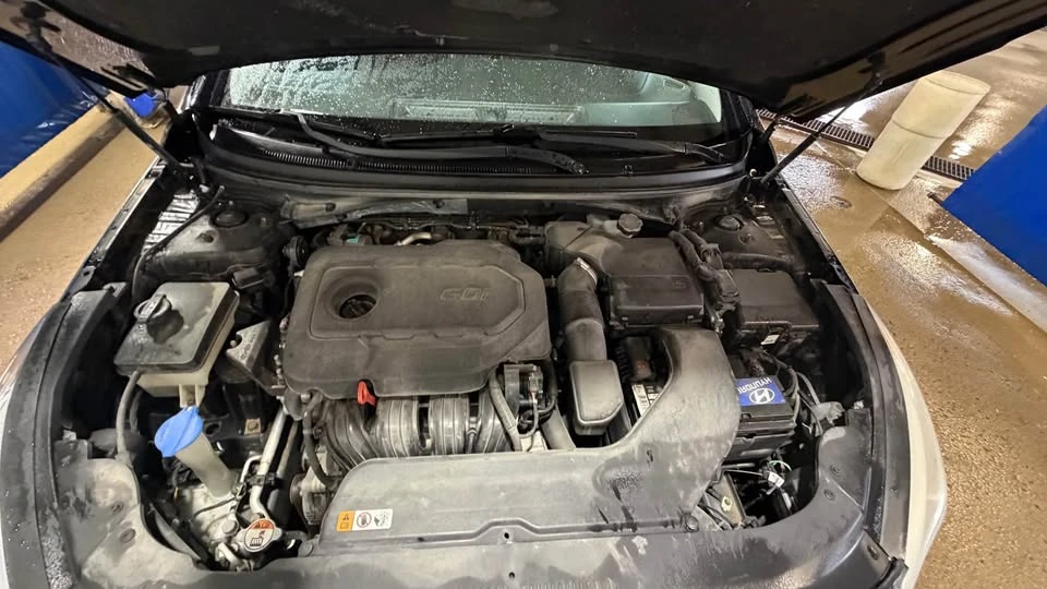 2015 Hyundai Sonata - Image 13 of 17