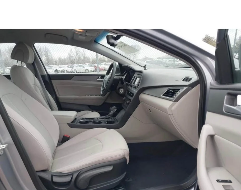 2015 Hyundai Sonata - Image 5 of 9