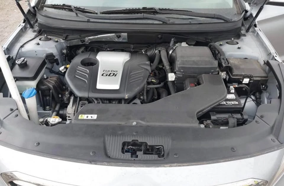 2015 Hyundai Sonata - Image 8 of 9