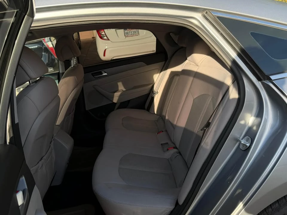 2015 Hyundai Sonata - Image 5 of 12