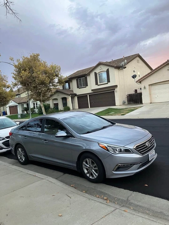 2015 Hyundai Sonata - Image 9 of 12